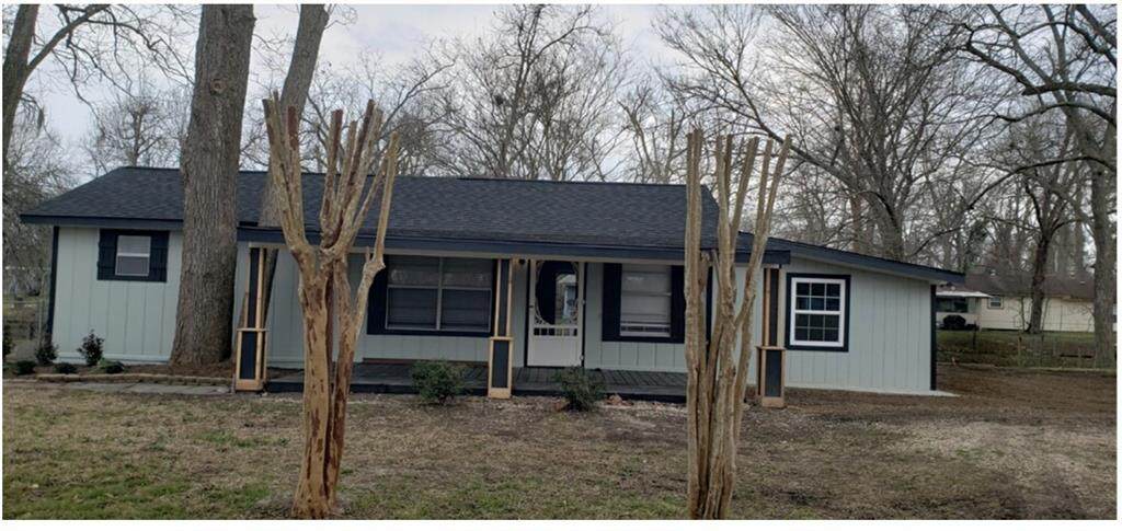 132 Dixie Lane - Photo 1