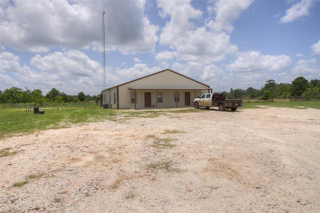 875 Fm 1696 - Photo 1