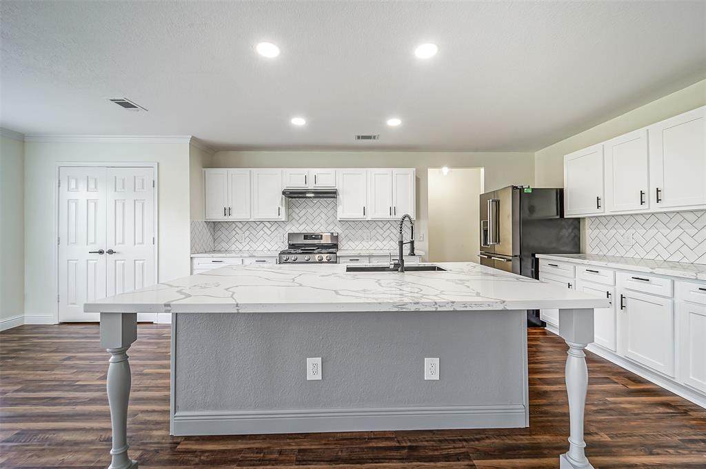 16235 Constitution Lane - Photo 1