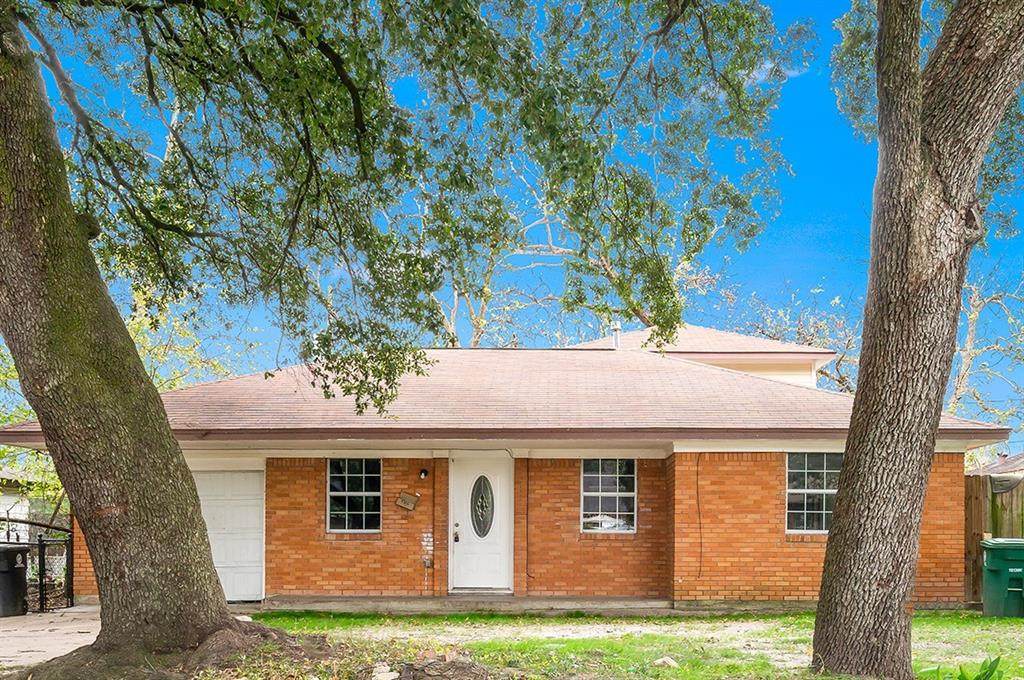 4306 Cornell Street - Photo 1