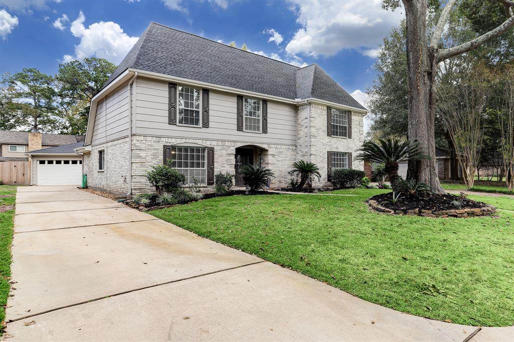 3210 Knoll Manor Drive - Photo 1