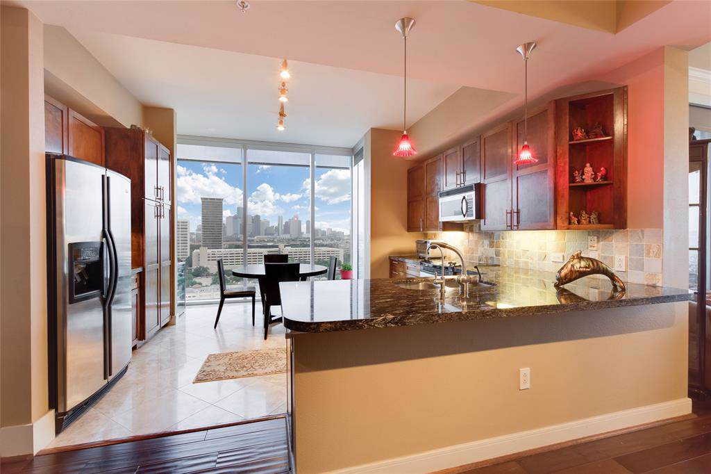 3333 Allen Parkway - Photo 1