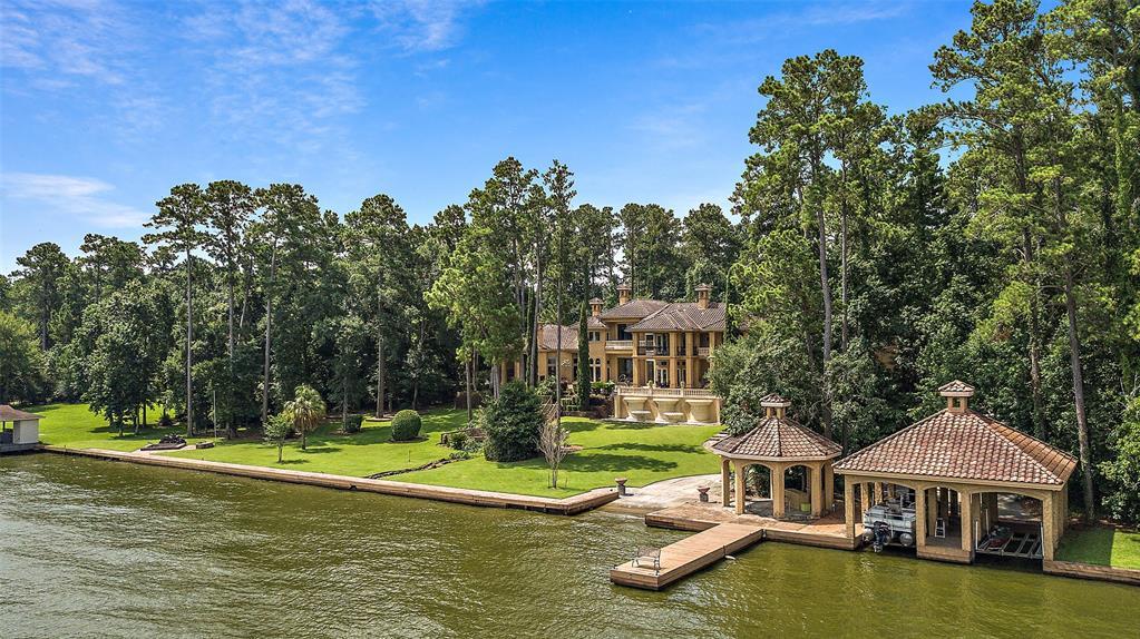 19182 Laketree Drive - Photo 1