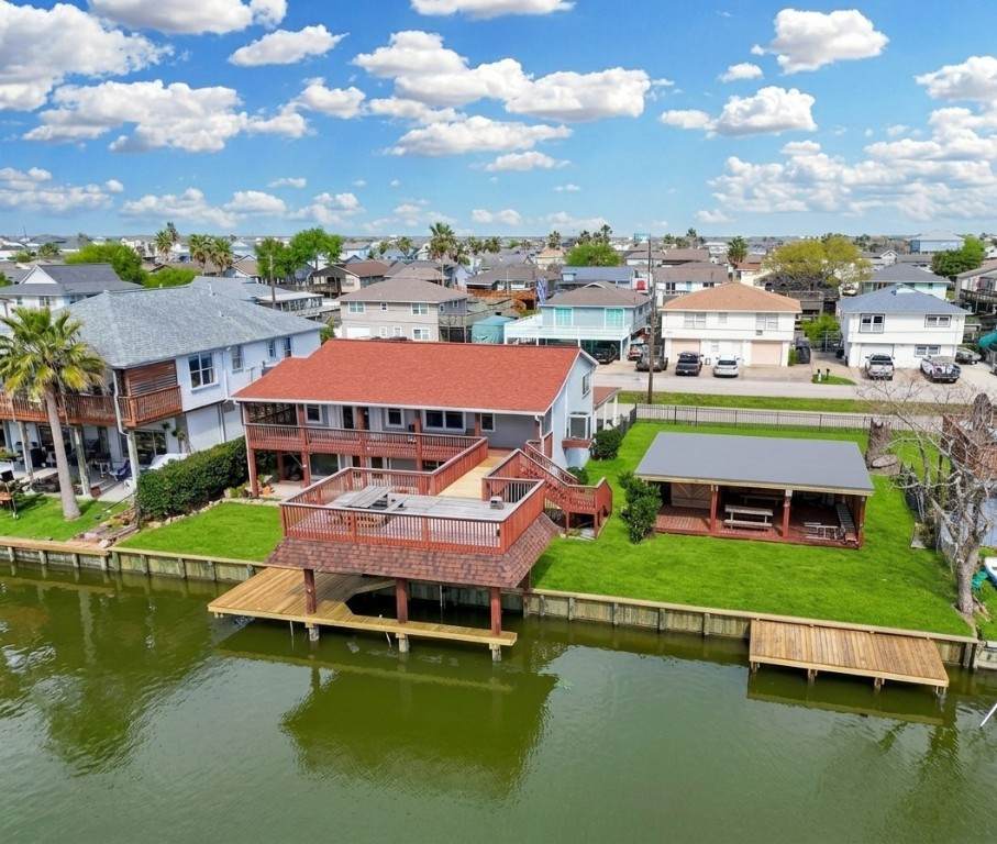 372 Ling Street - Photo 1