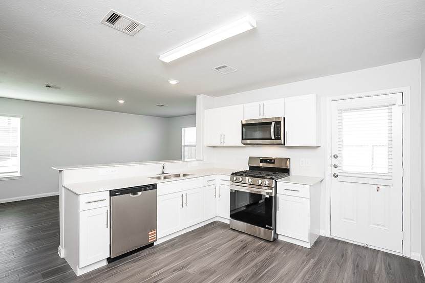 19022 Zanardo Court - Photo 1