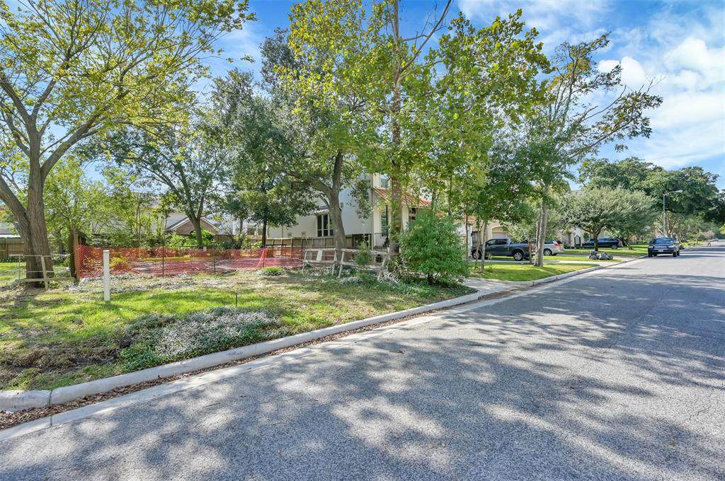 4303 Betty Street - Photo 1