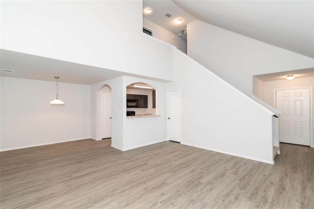 25416 Claremont Hills Lane - Photo 1