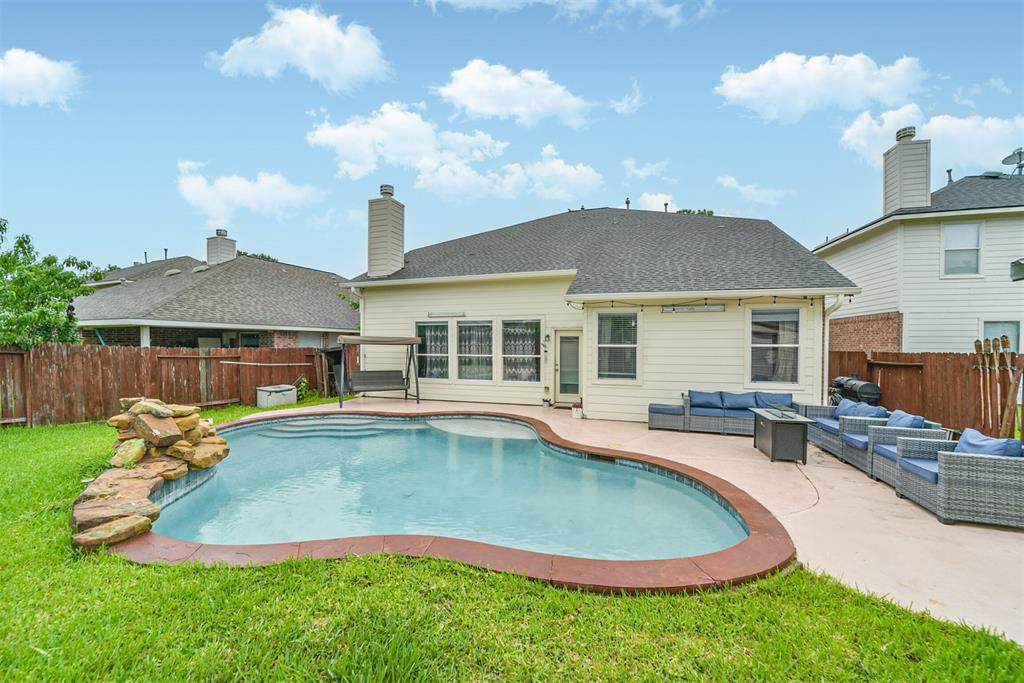 24619 Hampton Lakes Drive - Photo 1