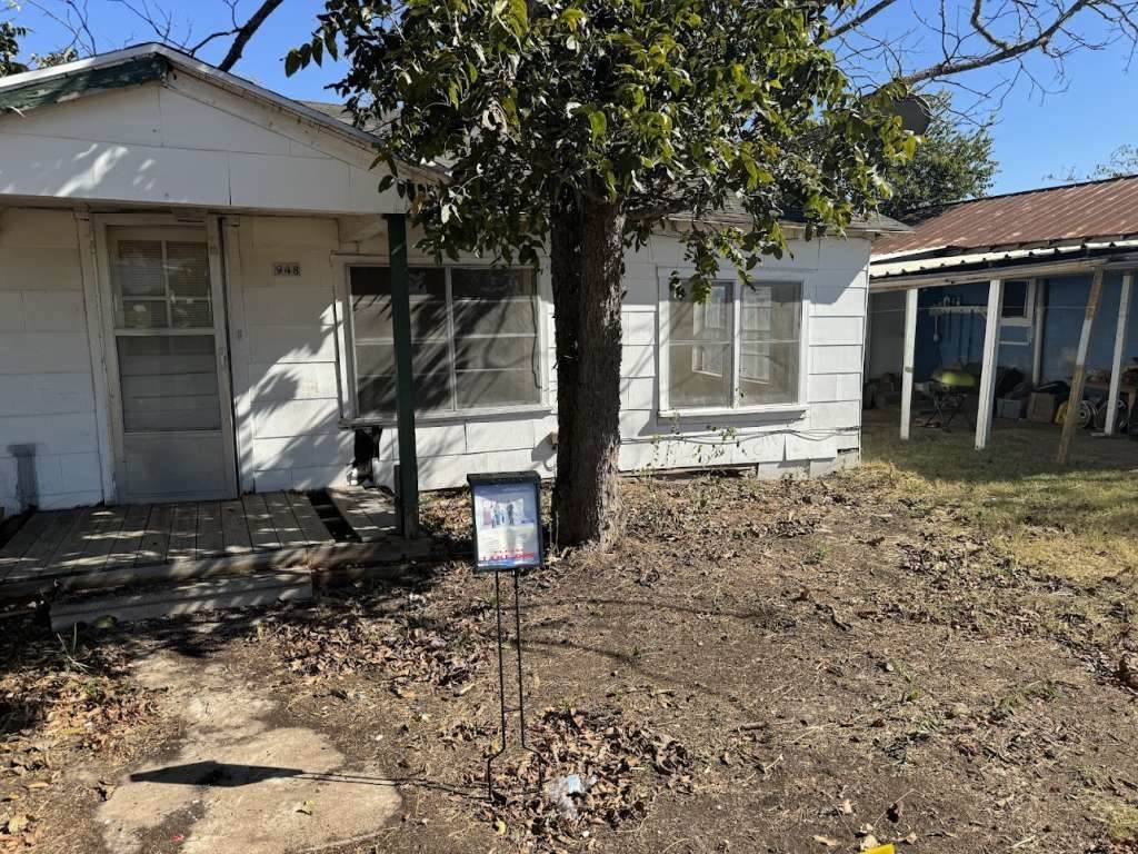 948 Williamson Street - Photo 1