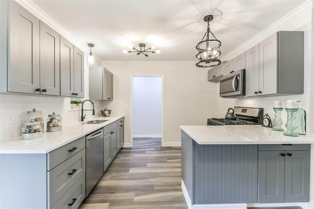 1309 Lang Street - Photo 1