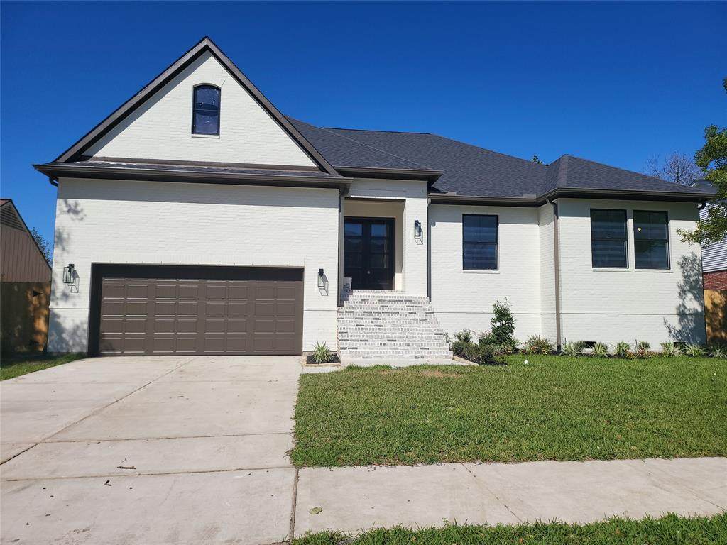 4926 Dumfries Drive - Photo 1