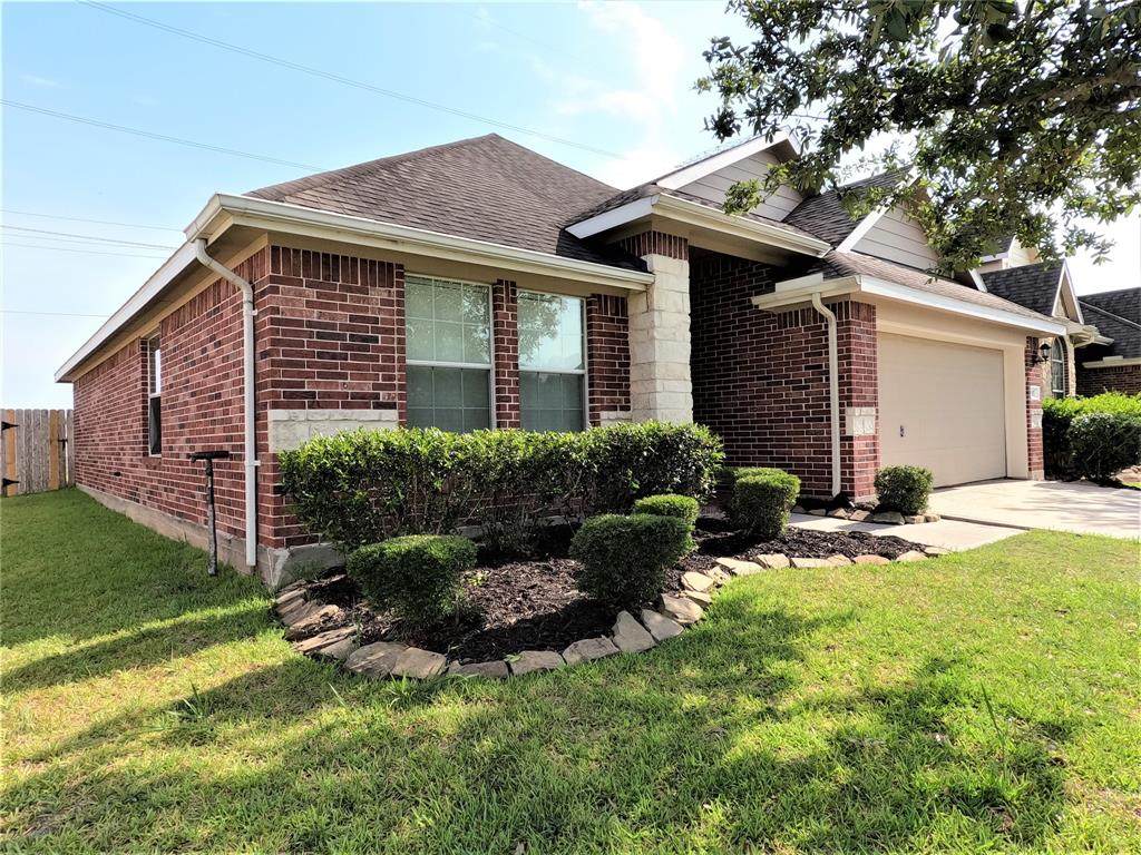 337 Lake Line Drive - Photo 1