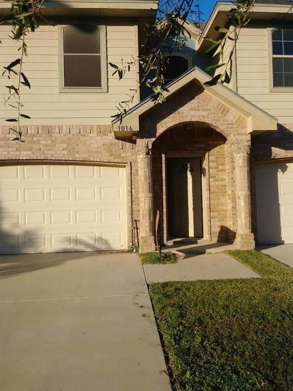 1014 Yellow Hammer Street - Photo 1