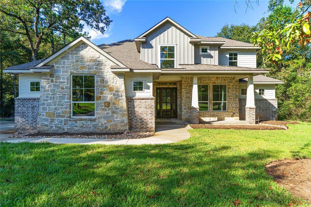 128 Grand View Drive - Photo 1