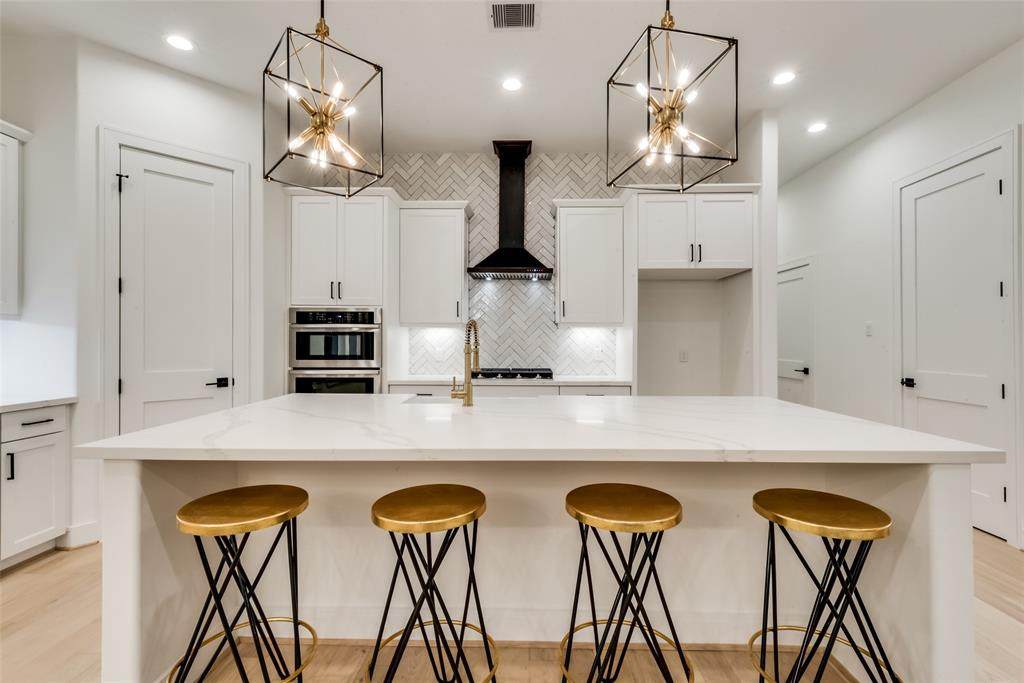9421 Montridge Drive - Photo 1