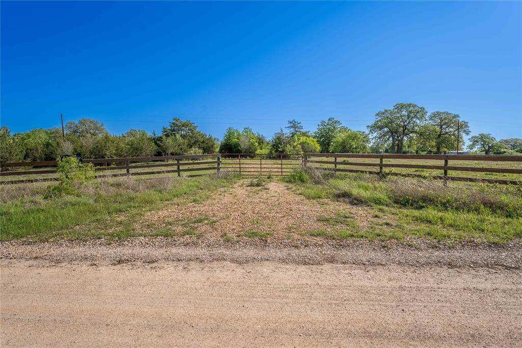 7150 Taplin Lane - Photo 1