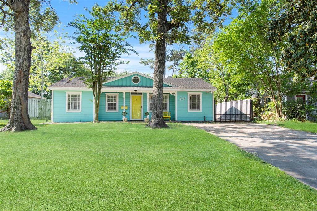 975 41st Street - Photo 1