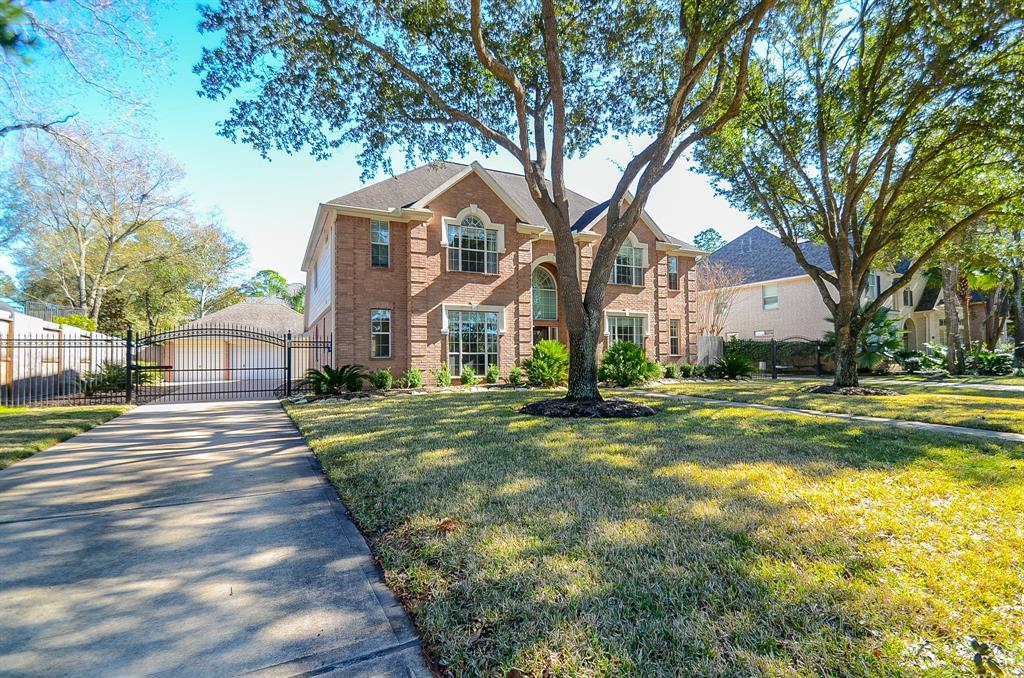 803 Chisel Point Drive - Photo 1