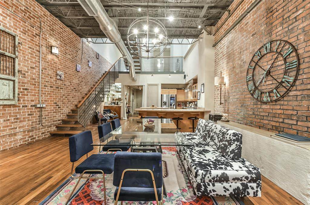 1717 Webster Street - Photo 1