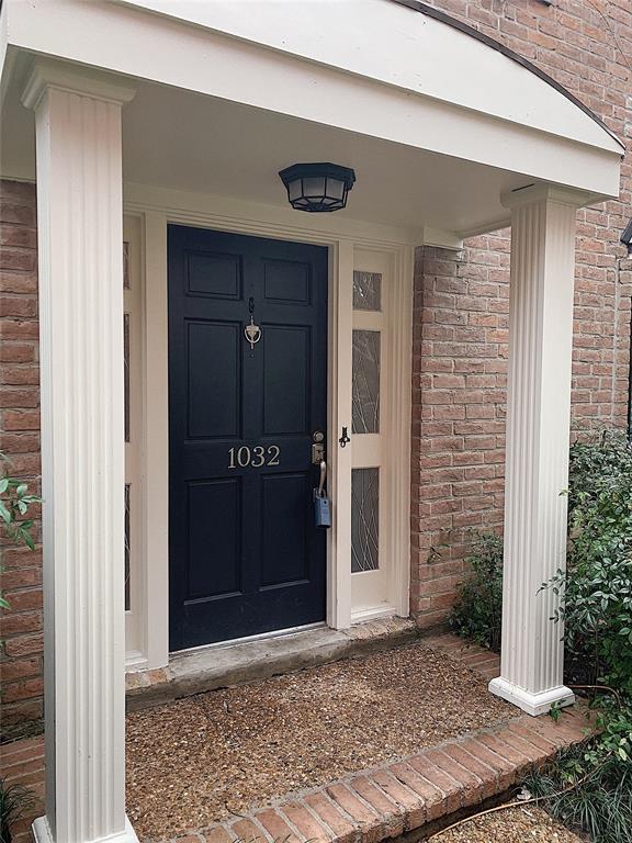 1032 Augusta Drive - Photo 1