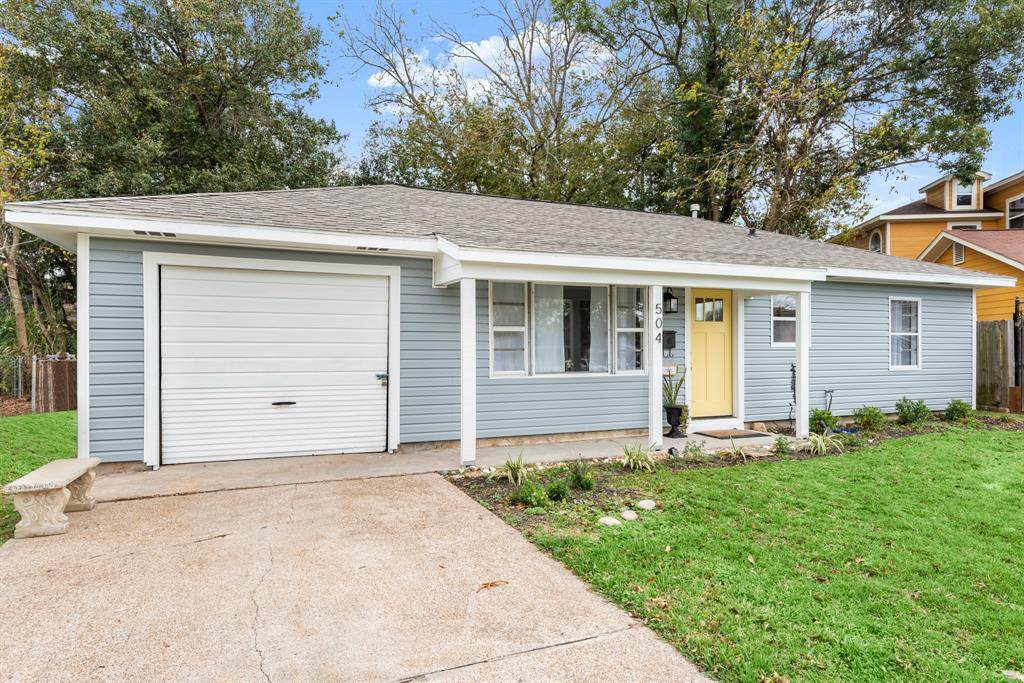 504 Parkway Street - Photo 1