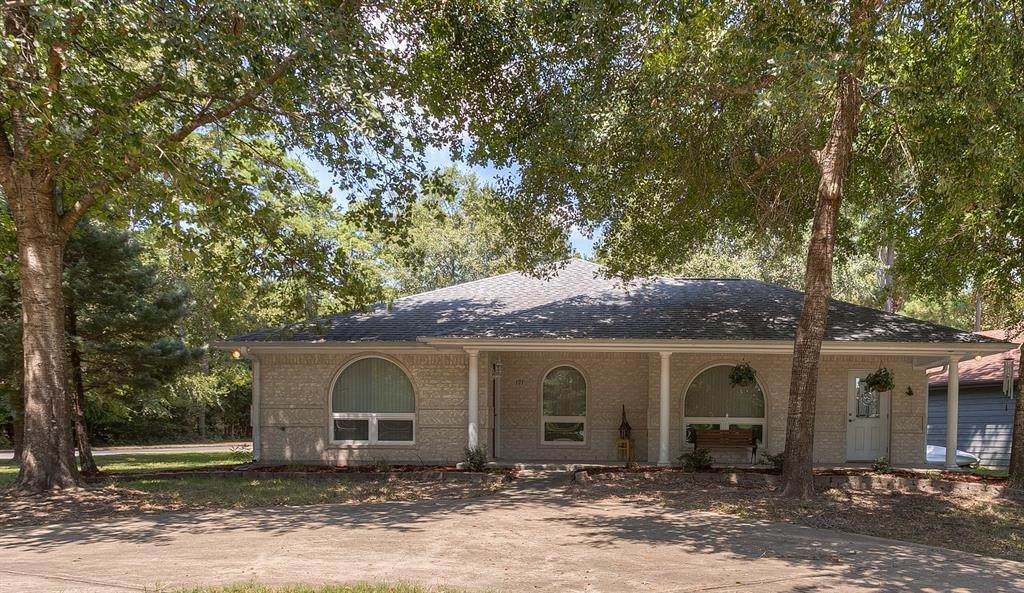 197 Westwood Drive - Photo 1