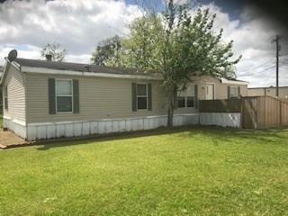 1400 1/2 Cedar St - Photo 1