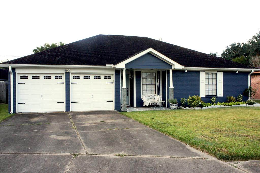 1213 Brown Lane - Photo 1