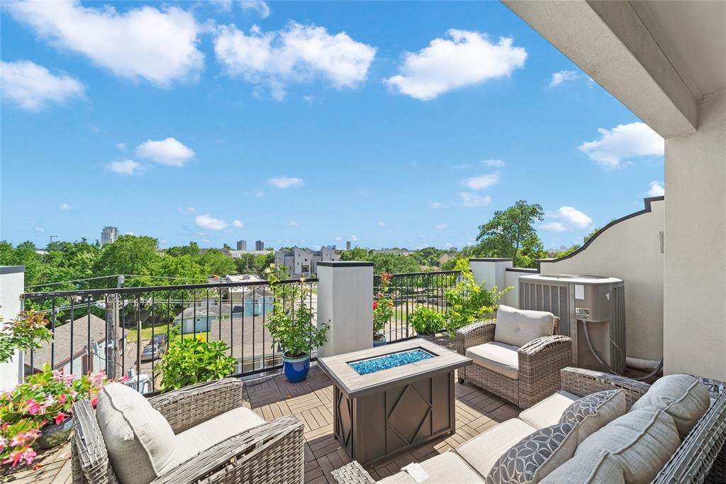4228 Center Street - Photo 1