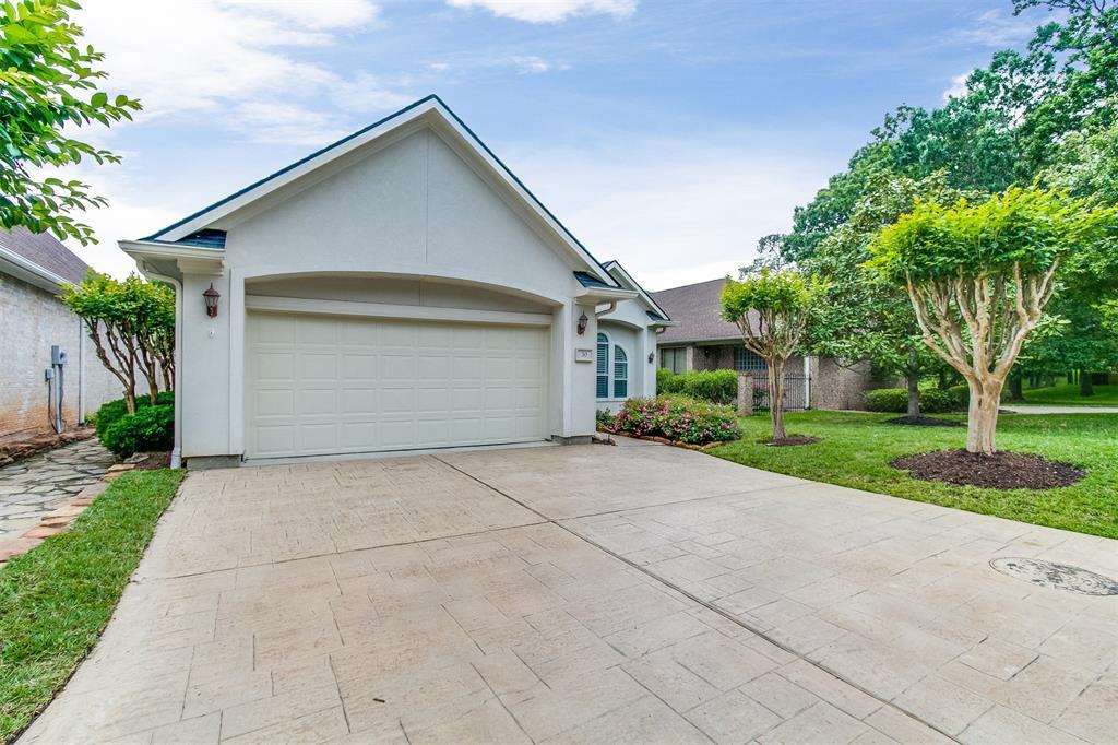 30 Creekwood Drive - Photo 1