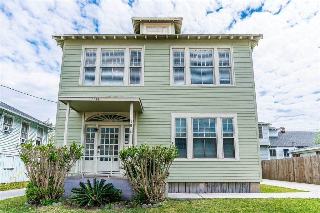 1514 15th Street - Photo 1