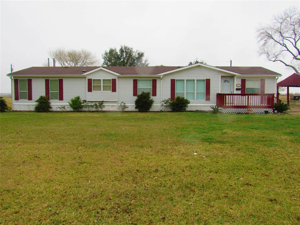 1465 Ward Street - Photo 1