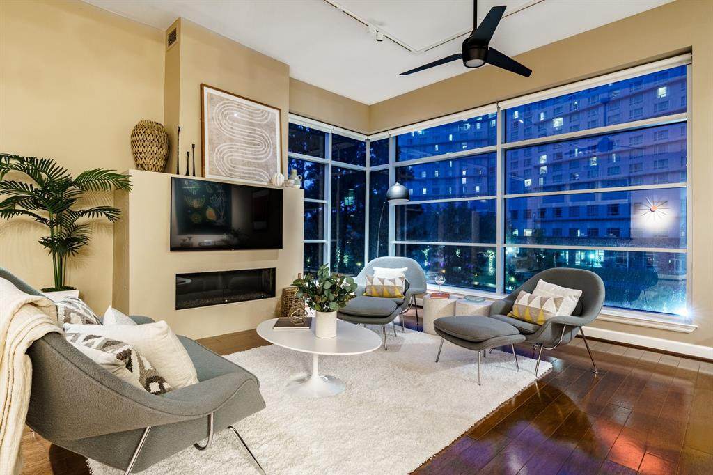 1 Waterway Court - Photo 1