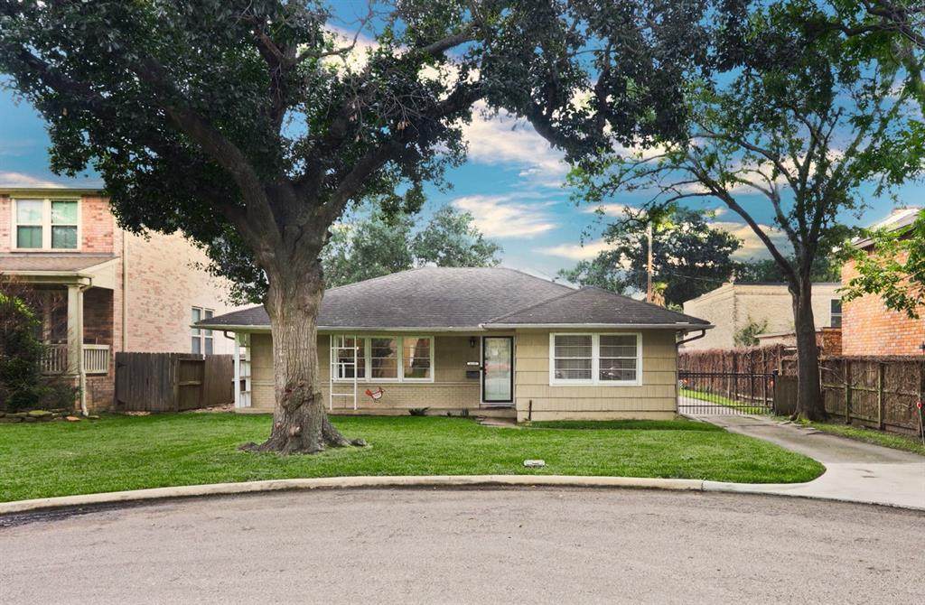 4520 Mayfair Street - Photo 1
