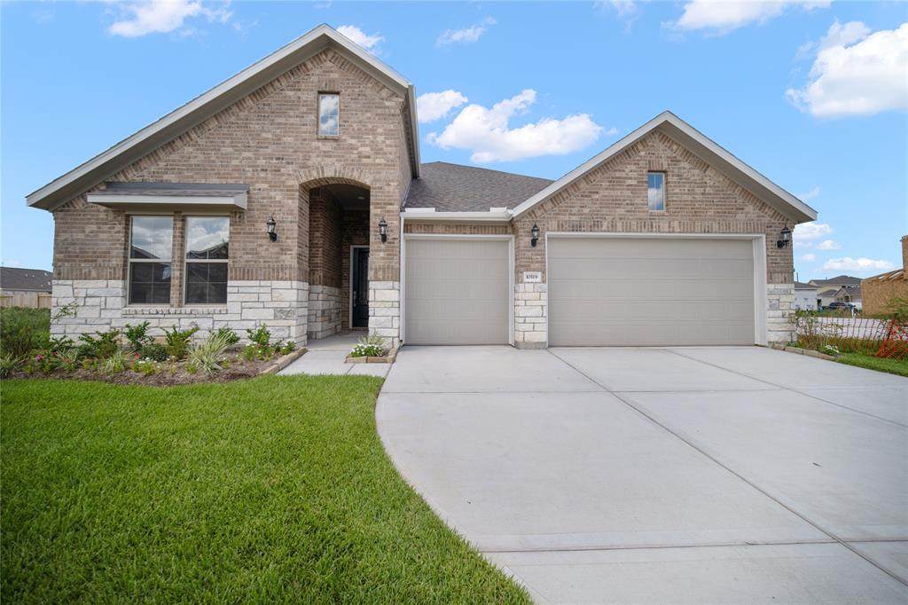 10519 Amador Peak Drive - Photo 1