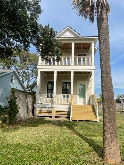 4712 Avenue Q - Photo 1