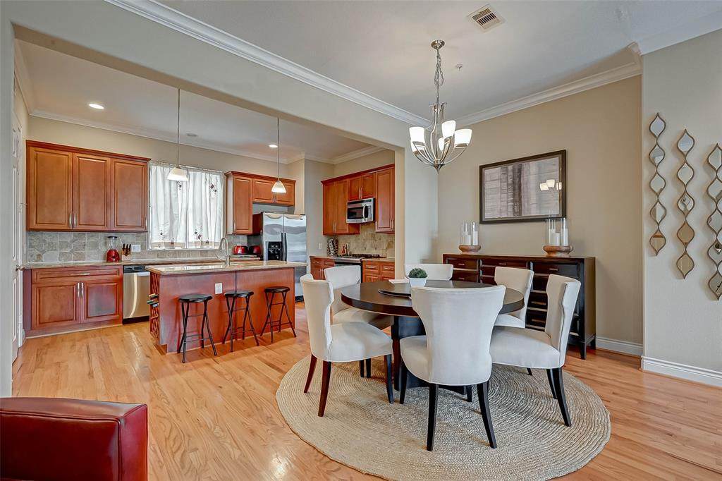 1404 Wheeler Street - Photo 1