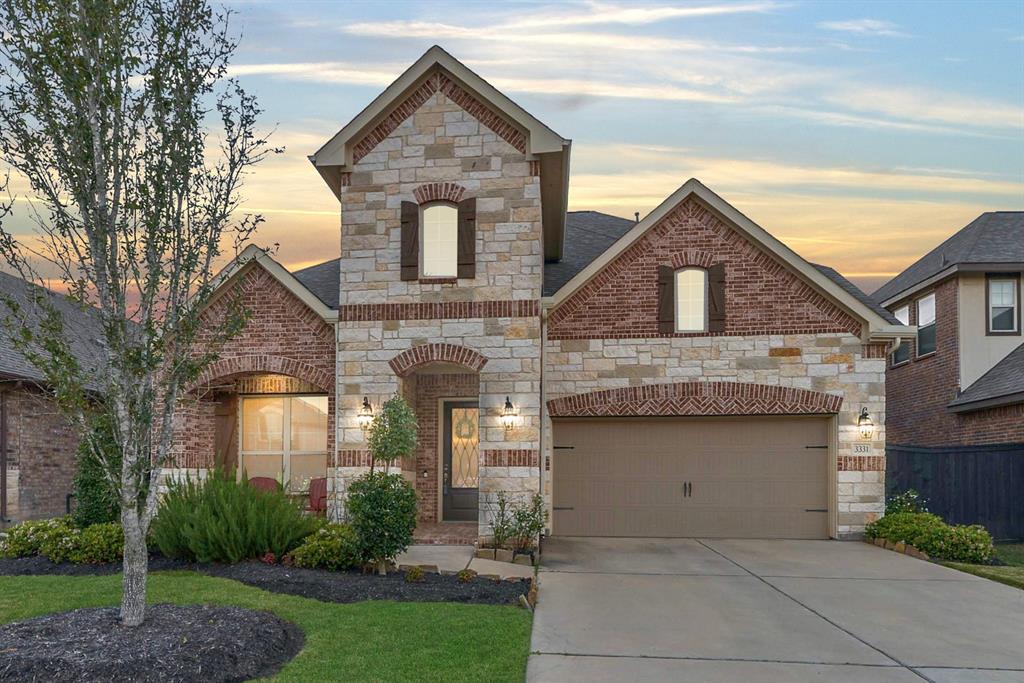 3331 Breeze Bluff Way - Photo 1