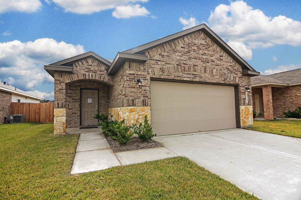 2211 Republic Way - Photo 1