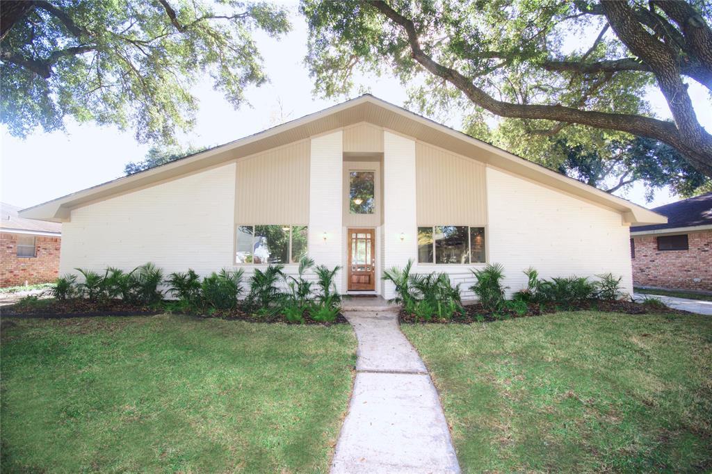 5939 Dumfries Drive - Photo 1