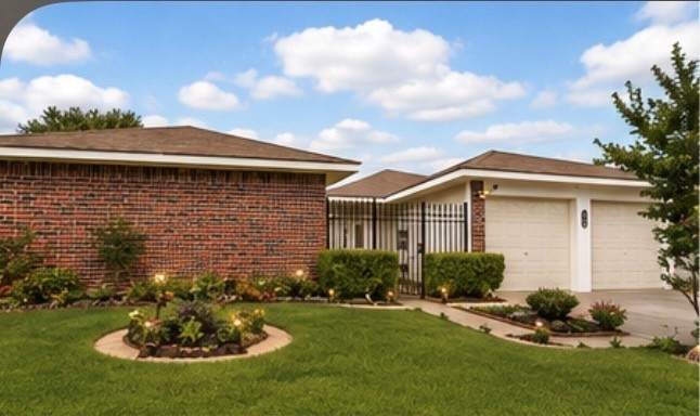 1423 Willersley Lane - Photo 1