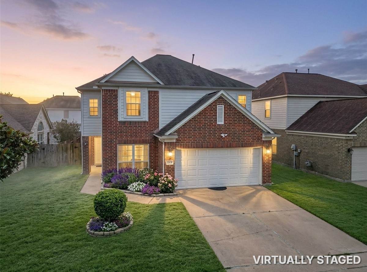 2706 Oak Ridge Park Drive - Photo 1