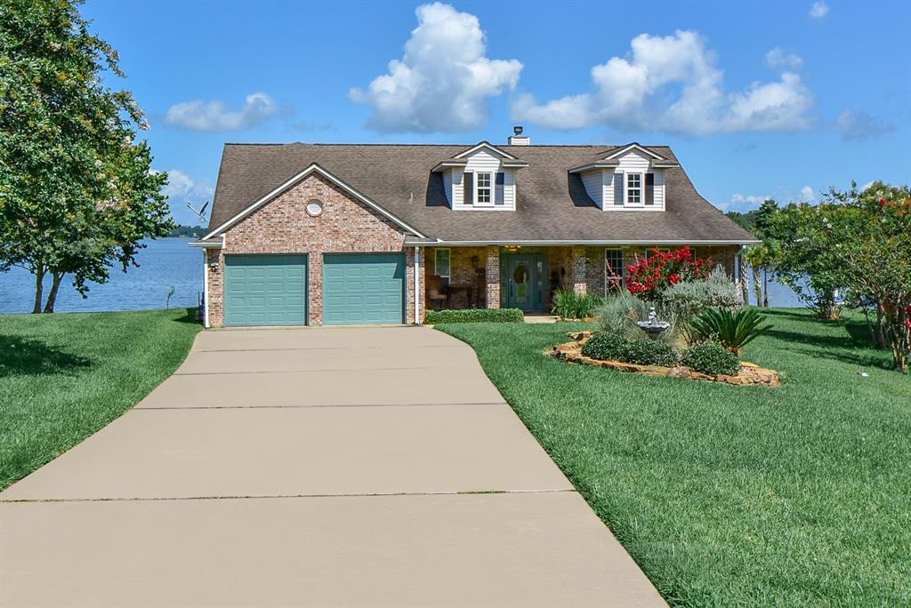 102 Buffalo Court - Photo 1