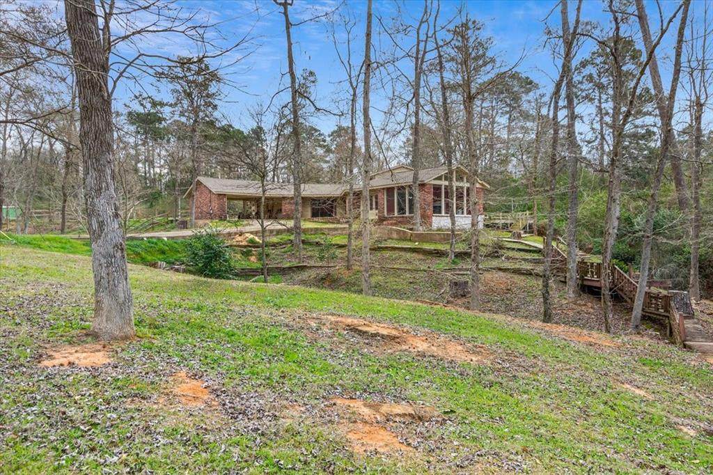 107 Plum Drive - Photo 1