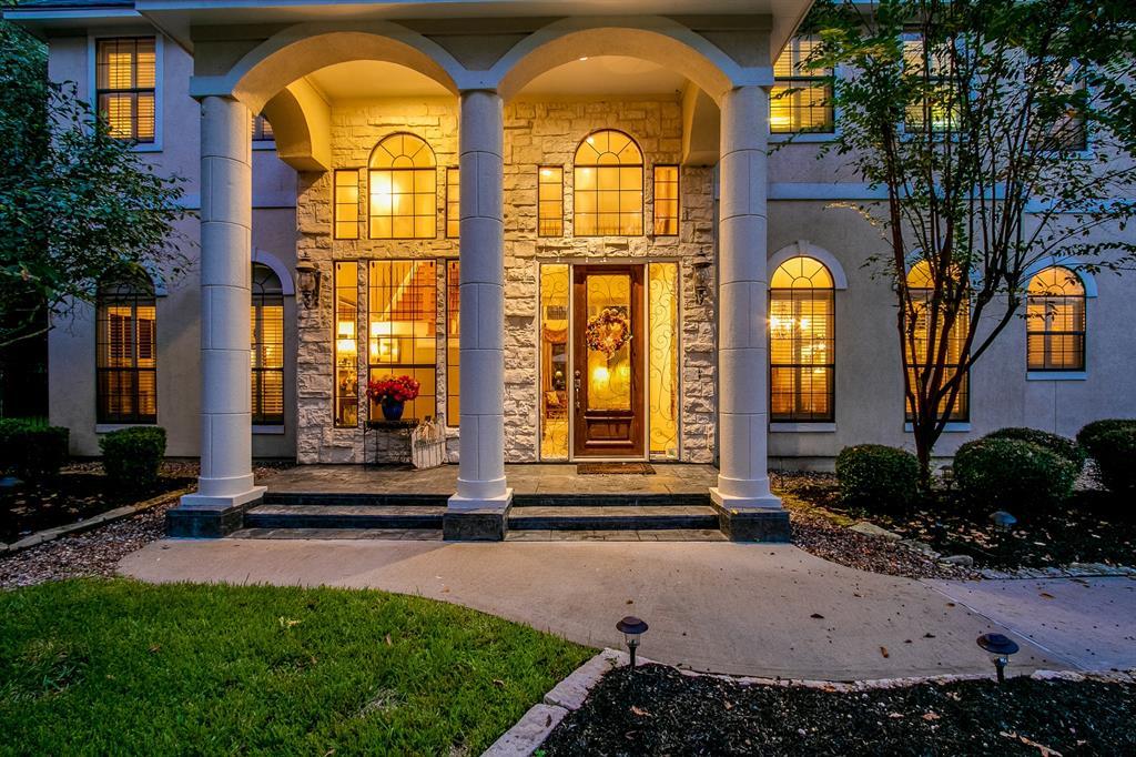 9 Wedgewood Boulevard - Photo 1