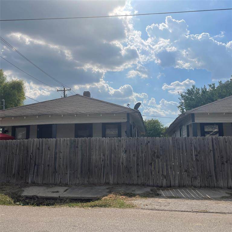 2001 Brackenridge Street - Photo 1