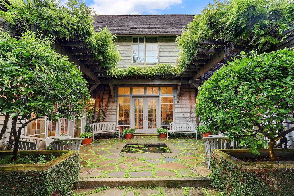 2125 Troon Road - Photo 1