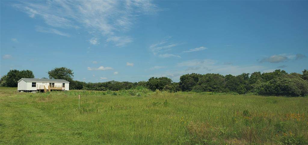 2484 County Road 329 - Photo 1
