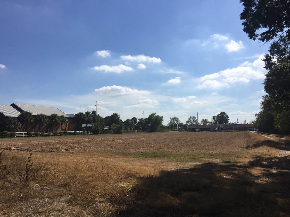 4100 Fm 2920 Road - Photo 1