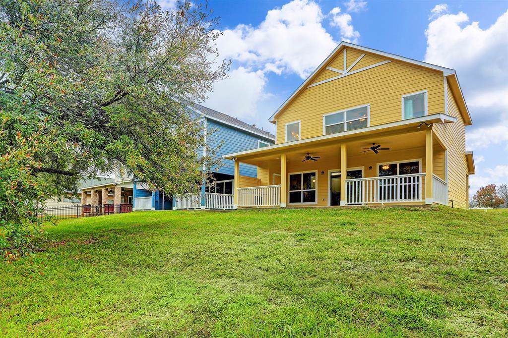 155 Bayview Lane - Photo 1